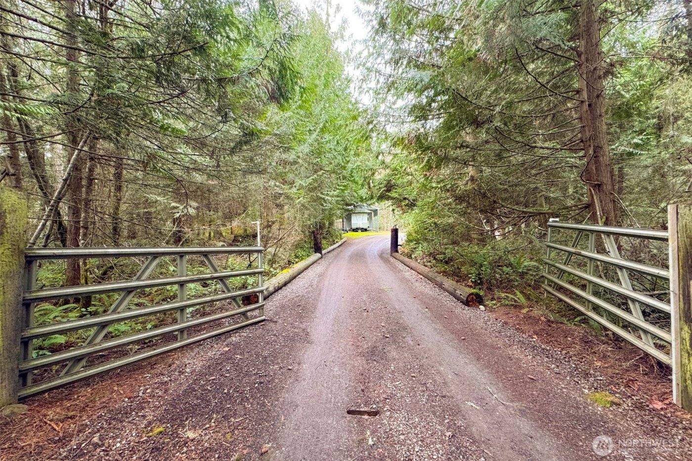 202 W Emerald Forest Lane , Sequim, WA 98382