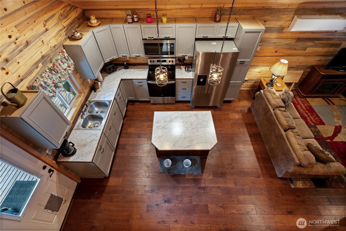 187 Paradise Drive , Ashford, WA 98304