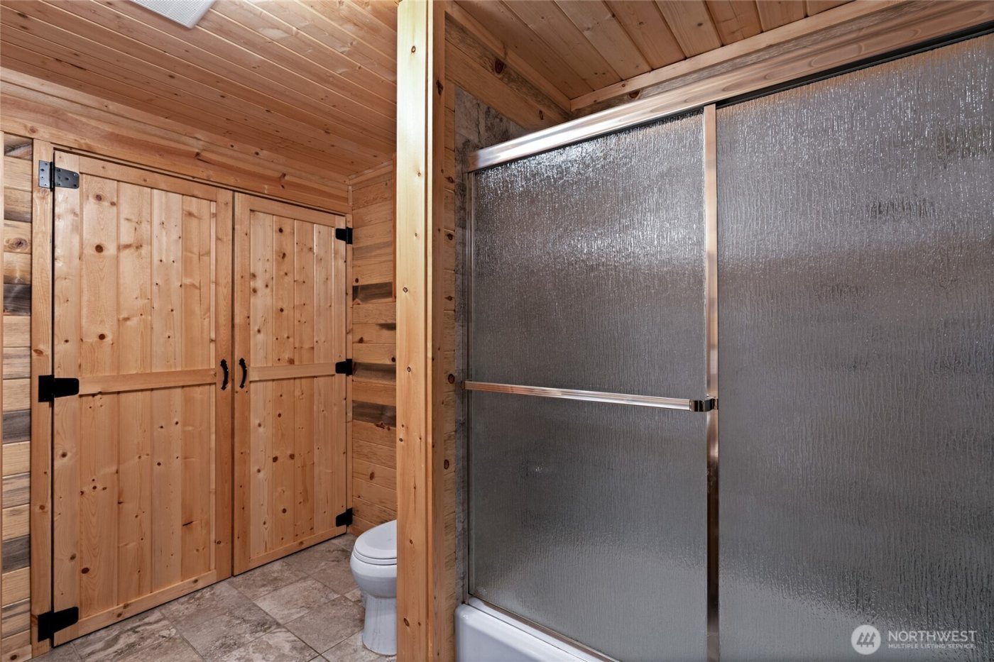 187 Paradise Drive , Ashford, WA 98304