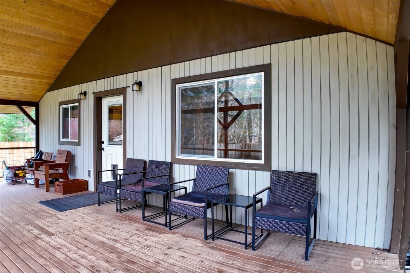 187 Paradise Drive , Ashford, WA 98304