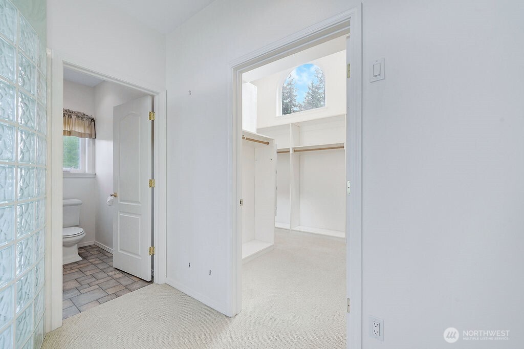 275404 Highway 101 , Sequim, WA 98382