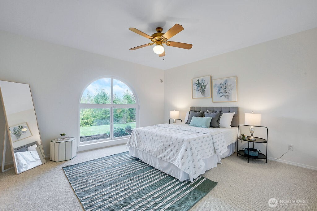 275404 Highway 101 , Sequim, WA 98382