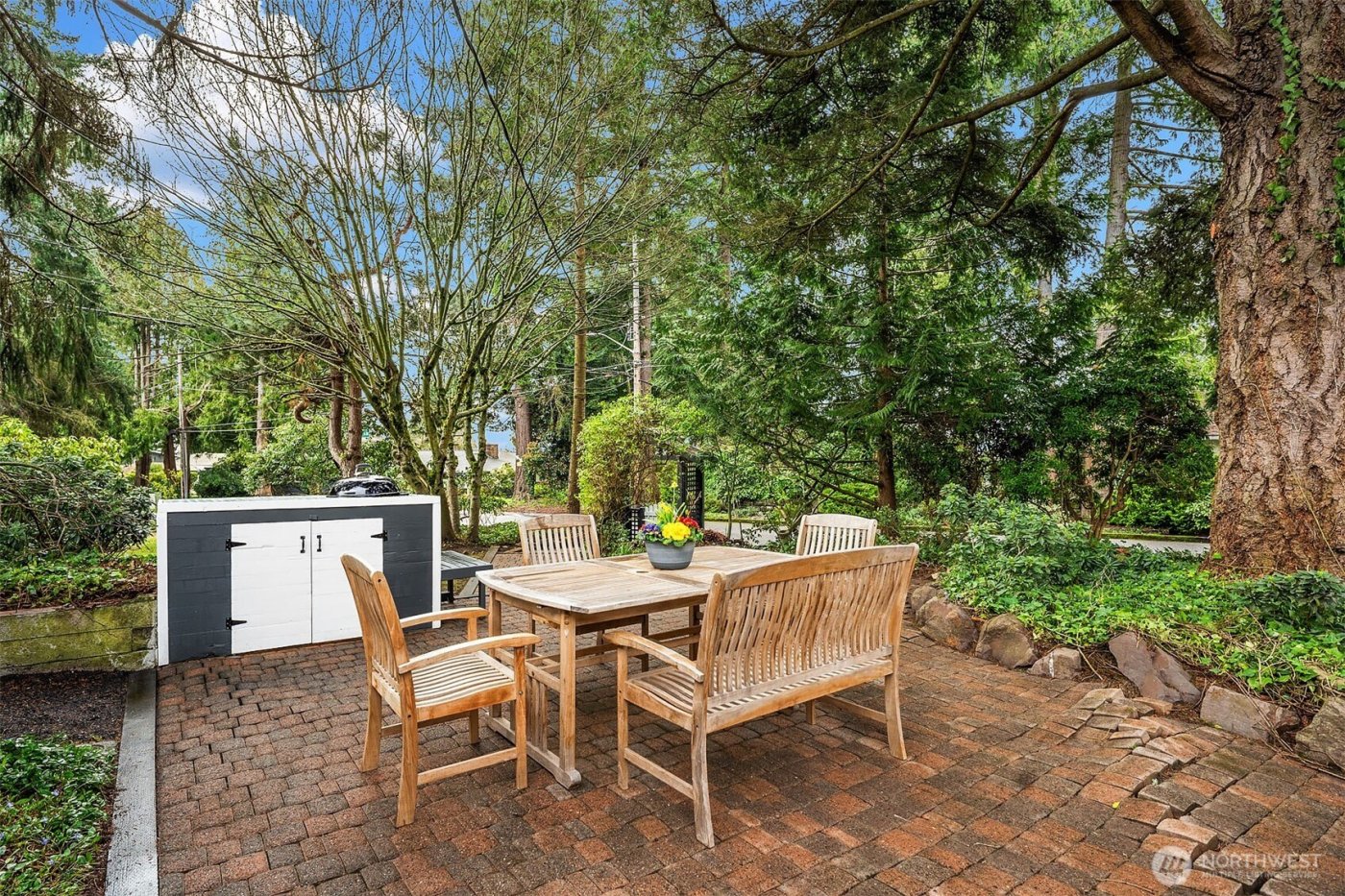 13002 6th Avenue NW, Seattle, WA 98177