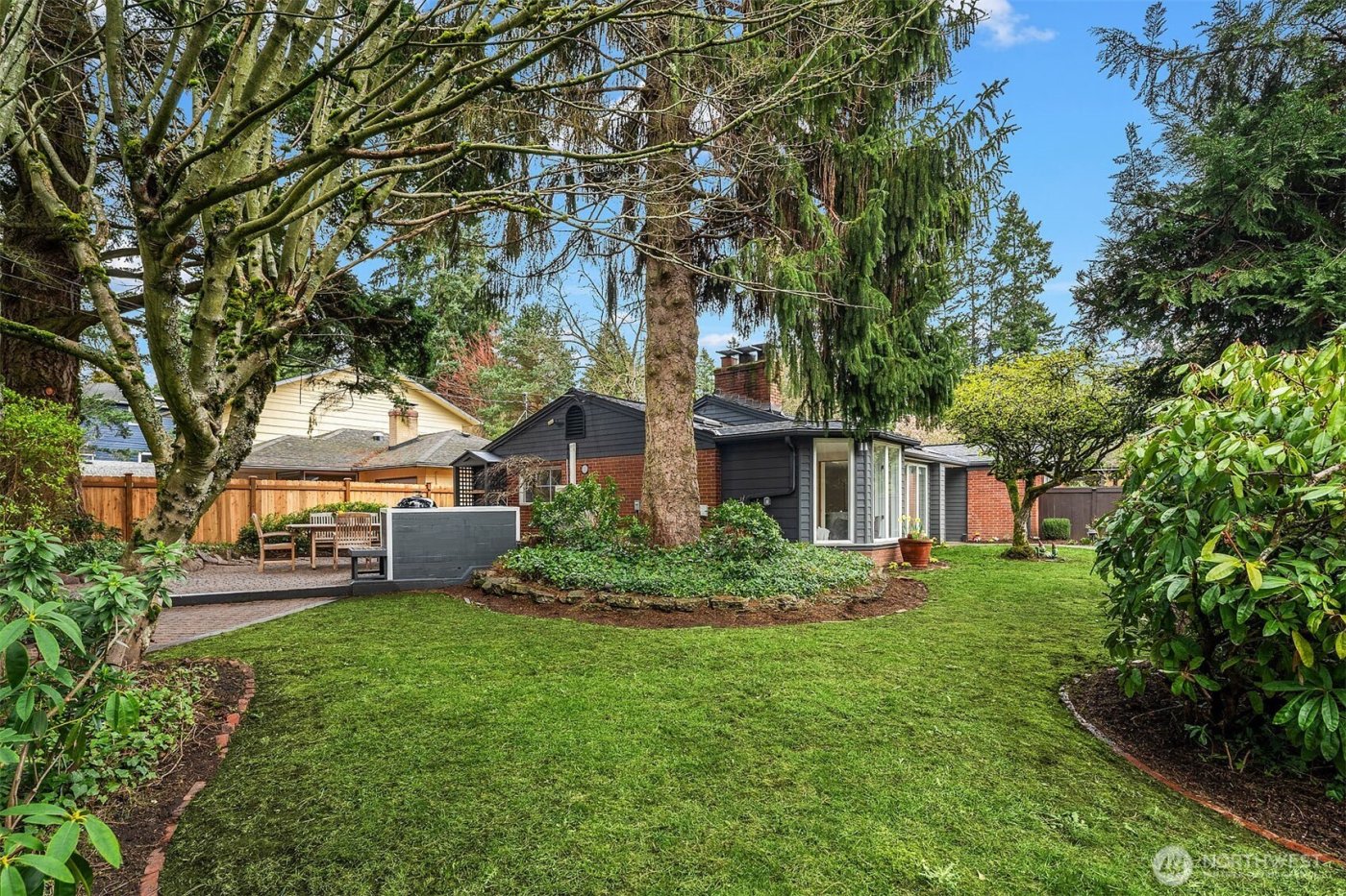 13002 6th Avenue NW, Seattle, WA 98177