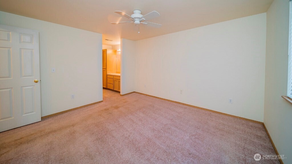 18501 E Country Club Drive , Arlington, WA 98223