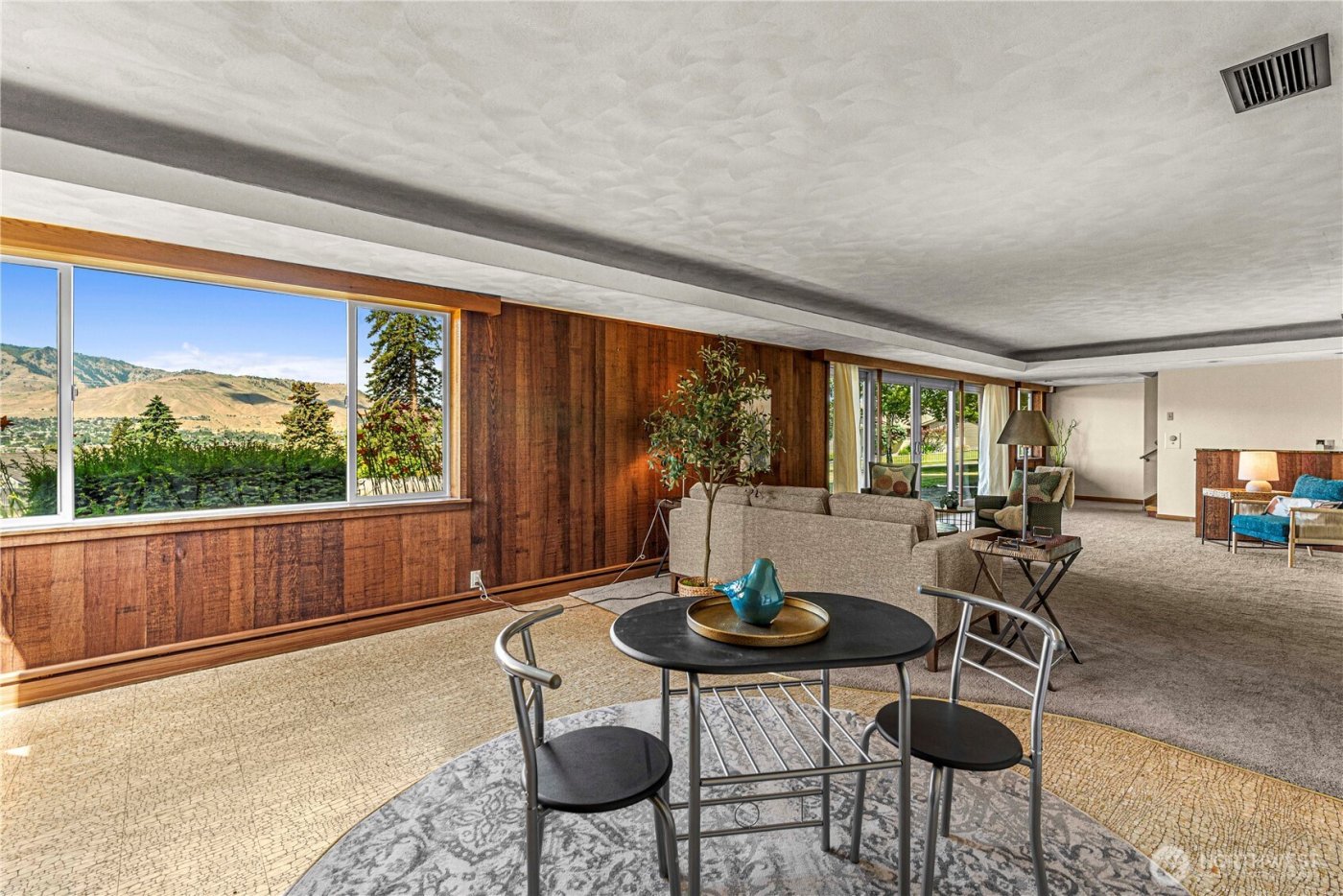 1840 Country Club Drive , East Wenatchee, WA 98802