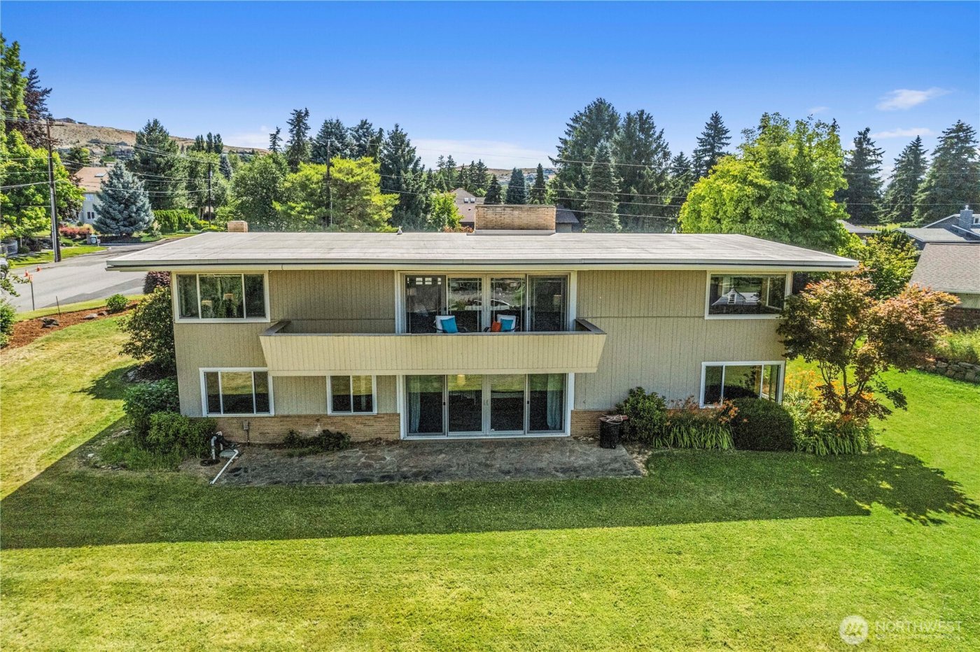 1840 Country Club Drive , East Wenatchee, WA 98802