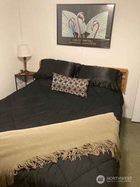 531 N Mountain View Drive , Hoodsport, WA 98548