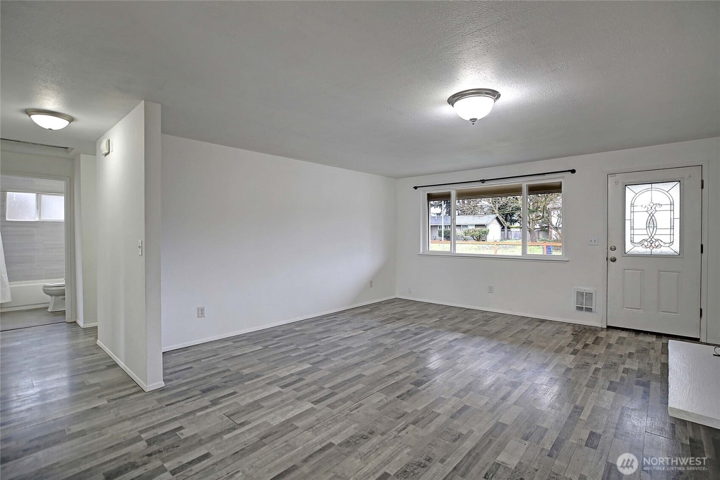 11907 47th Drive NE, Marysville, WA 98271