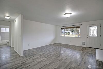 11907 47th Drive NE, Marysville, WA 98271 - Photo 6