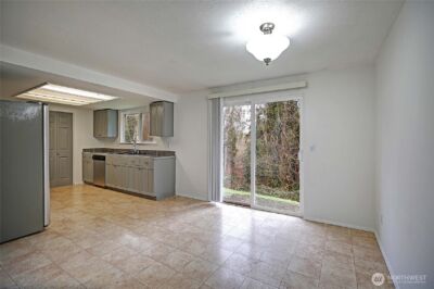 11907 47th Drive NE, Marysville, WA 98271 - Photo 8