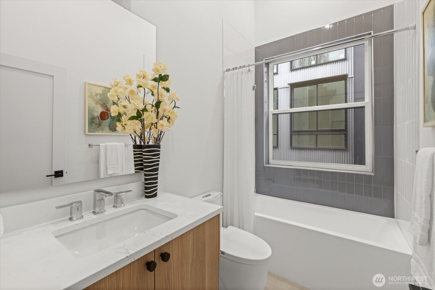 2016 Fairview Avenue E #A, Seattle, WA 98102