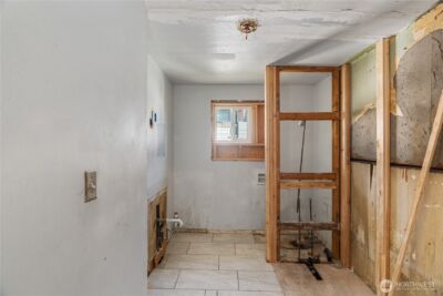 515 W 1st Street , Aberdeen, WA 98520 - Photo 18