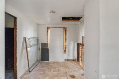 515 W 1st Street , Aberdeen, WA 98520 - Photo 6