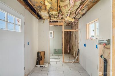 515 W 1st Street , Aberdeen, WA 98520 - Photo 9