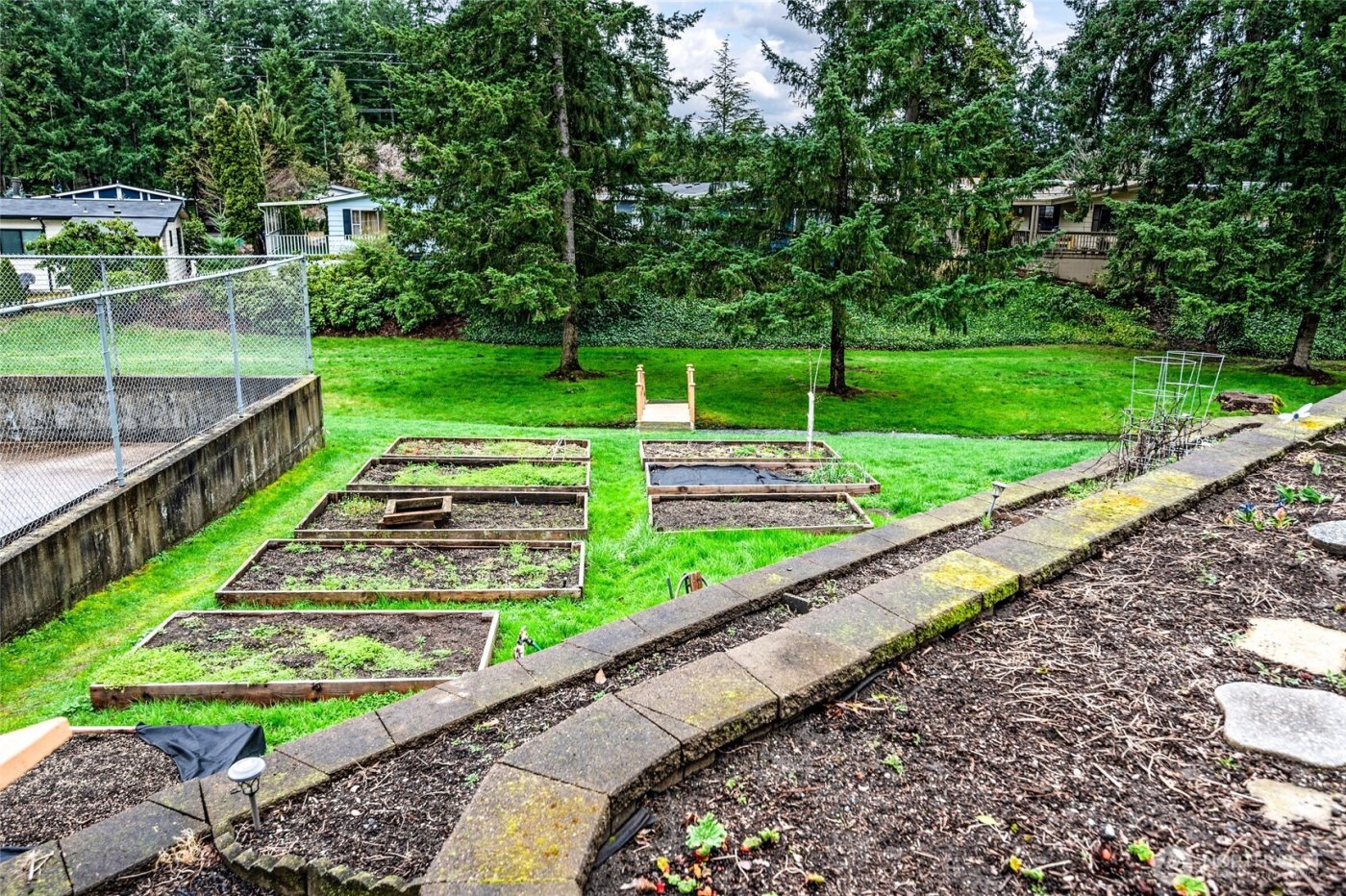 2500 S 370th Street #161, Federal Way, WA 98003