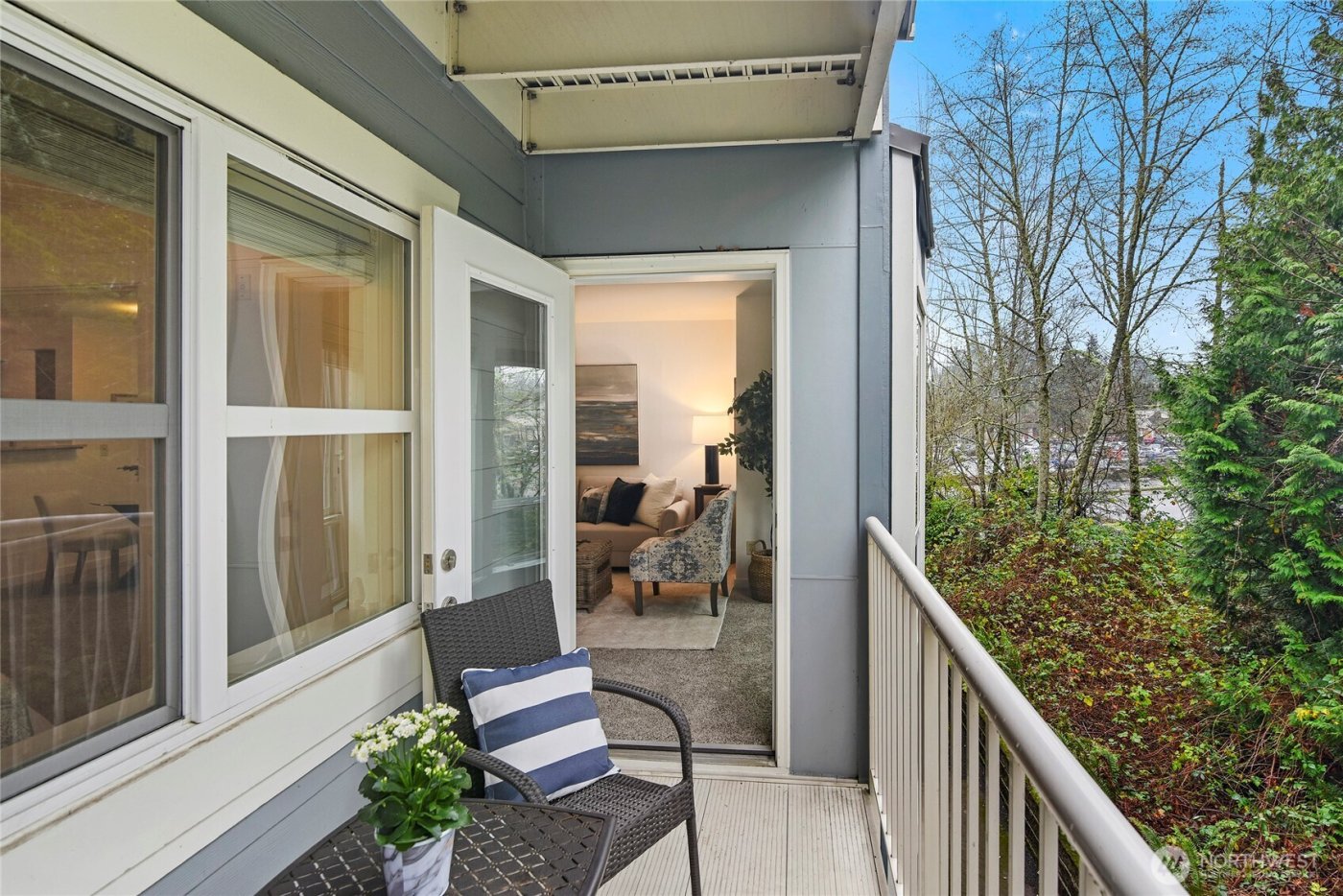300 High School Road NE #314, Bainbridge Island, WA 98110
