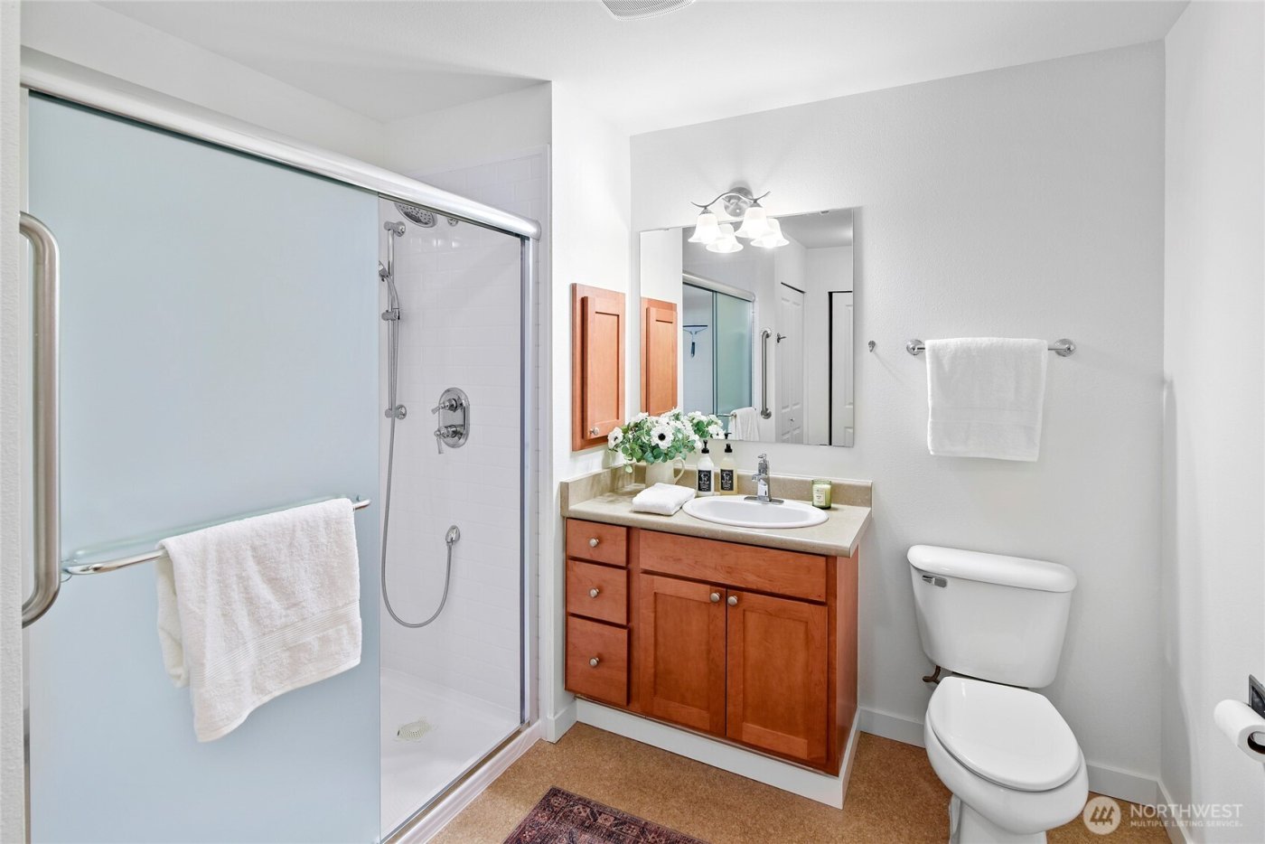 300 High School Road NE #314, Bainbridge Island, WA 98110