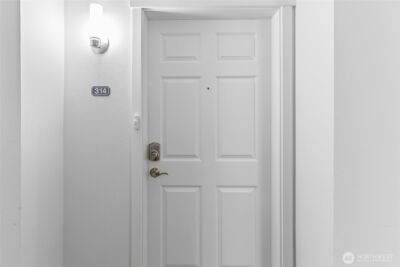 300 High School Road NE #314, Bainbridge Island, WA 98110 - Photo 5
