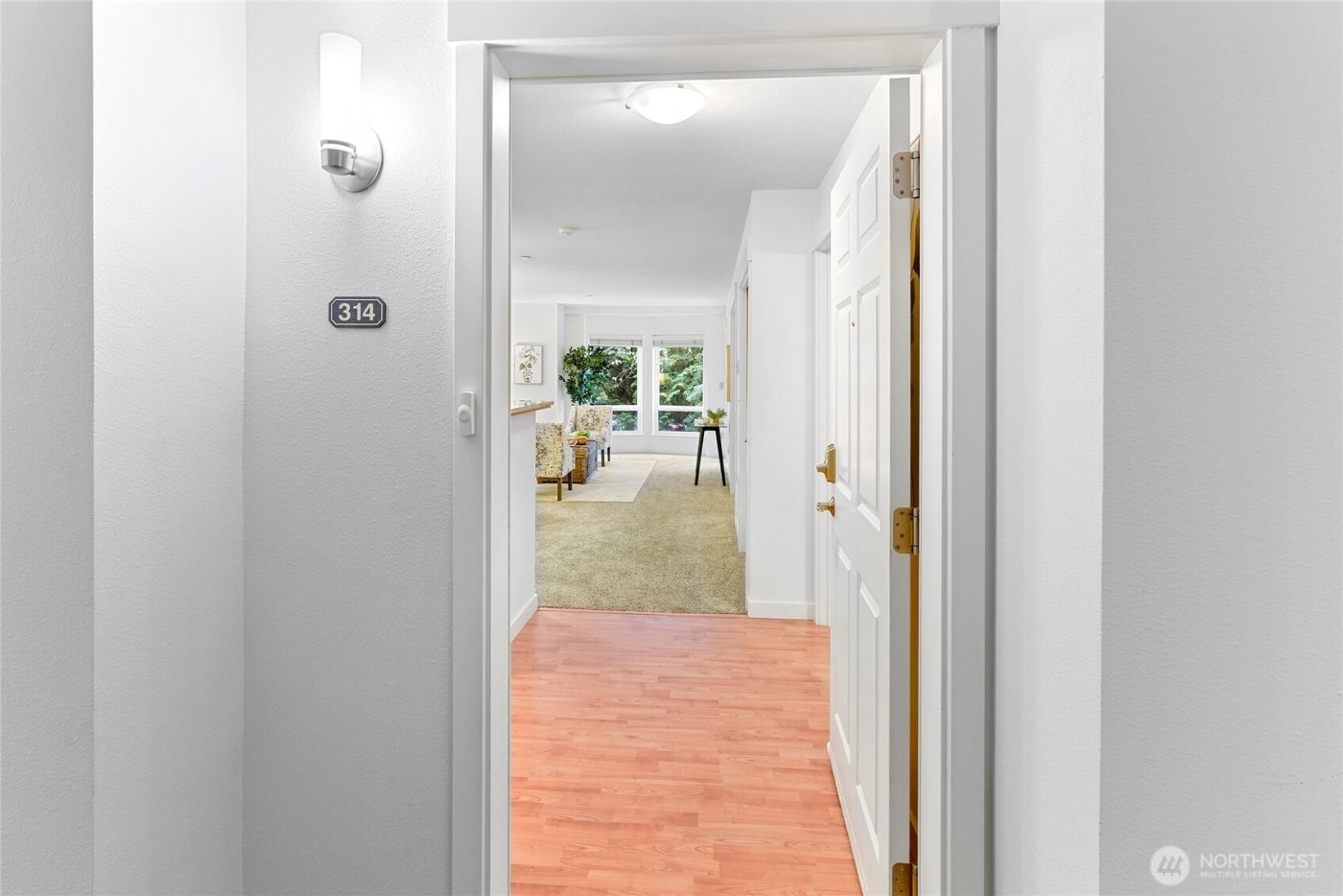 300 High School Road NE #314, Bainbridge Island, WA 98110