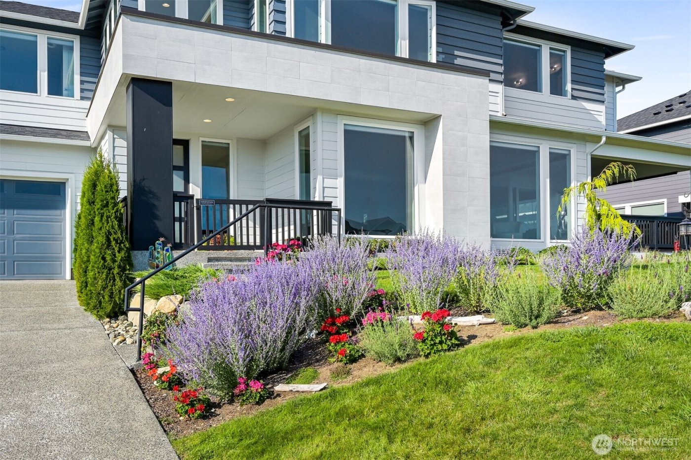 8452 Camas Drive , Blaine, WA 98230