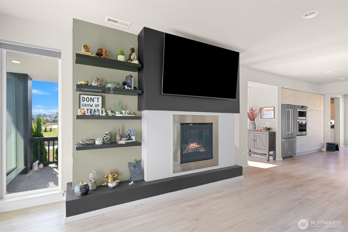 8452 Camas Drive , Blaine, WA 98230