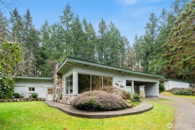 3649 Long Lake Road SE, Port Orchard, WA 98366