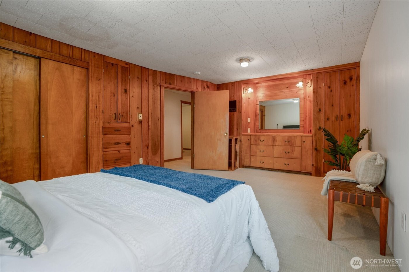 3649 Long Lake Road SE, Port Orchard, WA 98366