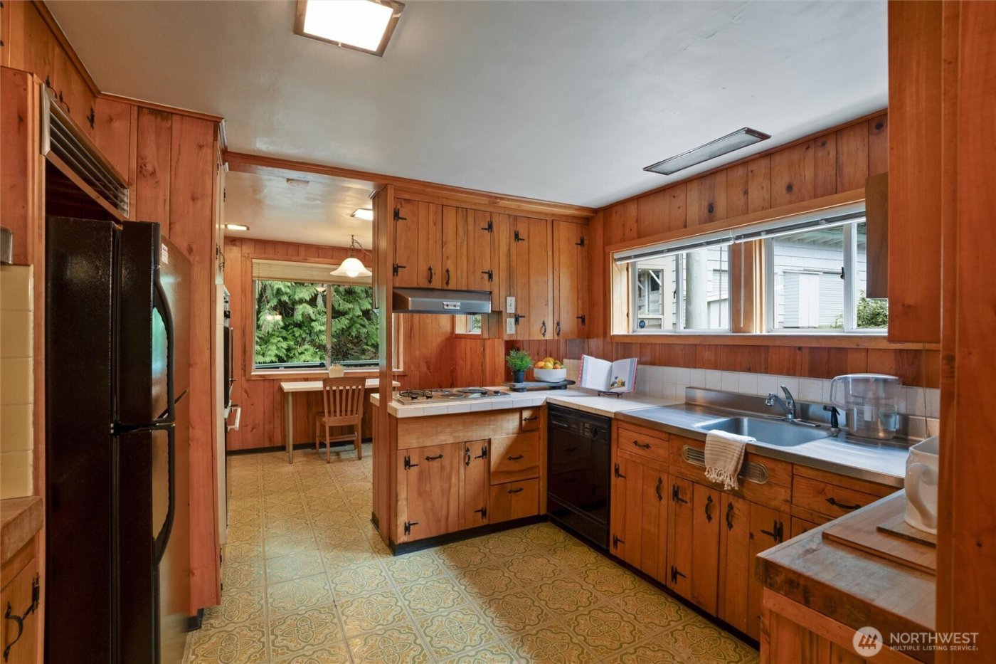 3649 Long Lake Road SE, Port Orchard, WA 98366