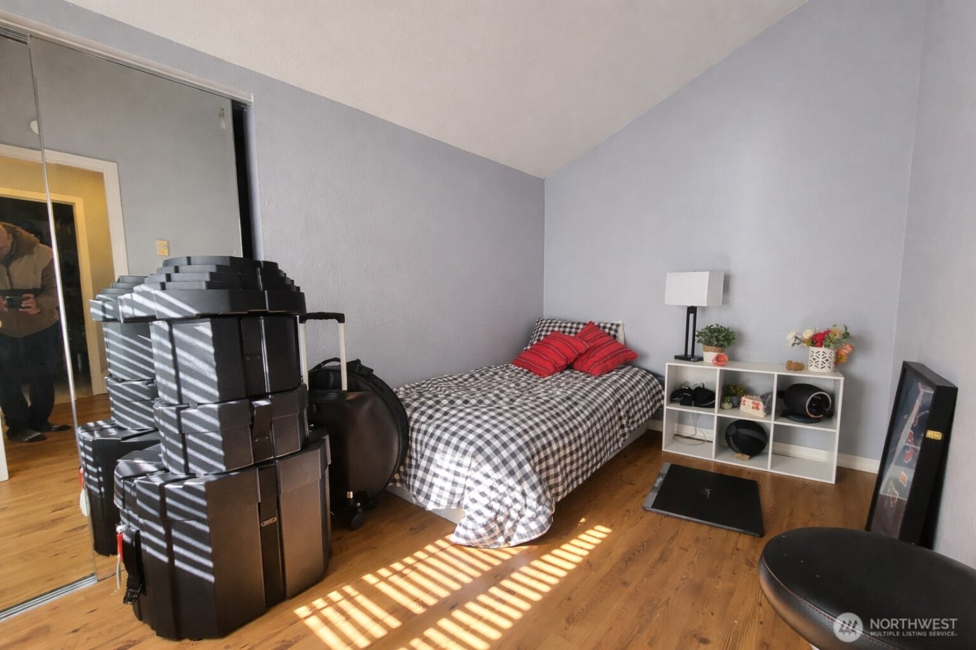 7417 NE 170th Street , Kenmore, WA 98028