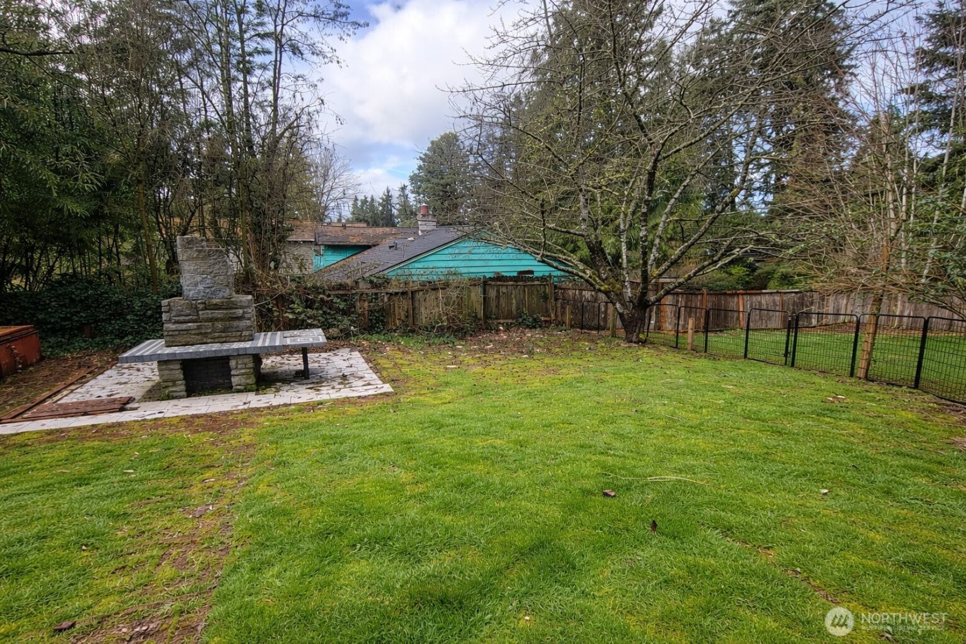 7417 NE 170th Street , Kenmore, WA 98028