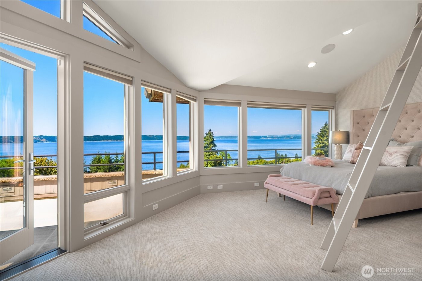 6411 View Street NE, Tacoma, WA 98422