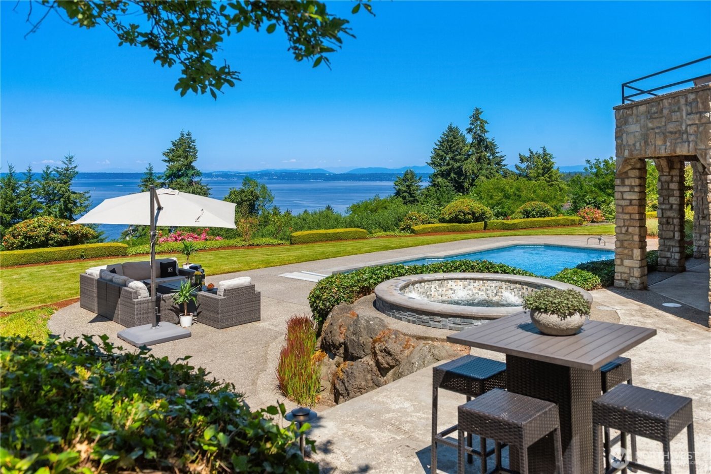 6411 View Street NE, Tacoma, WA 98422