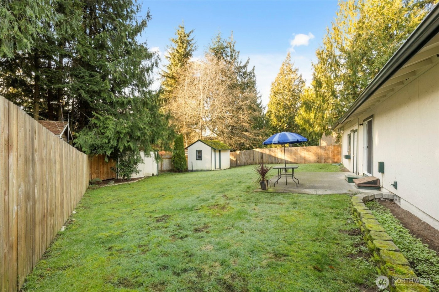 7606 Sandy Way NE, Poulsbo, WA 98370