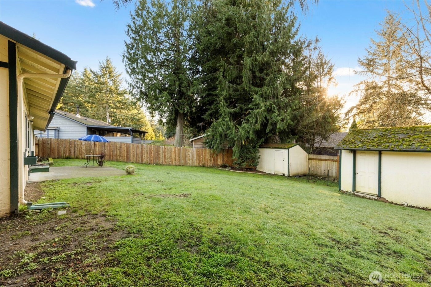 7606 Sandy Way NE, Poulsbo, WA 98370