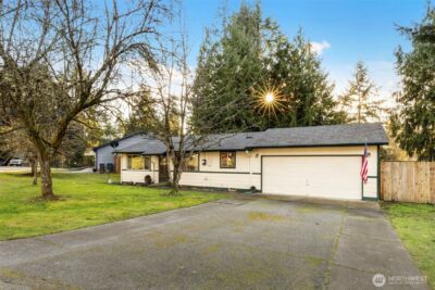 7606 Sandy Way NE, Poulsbo, WA 98370 - Photo 2
