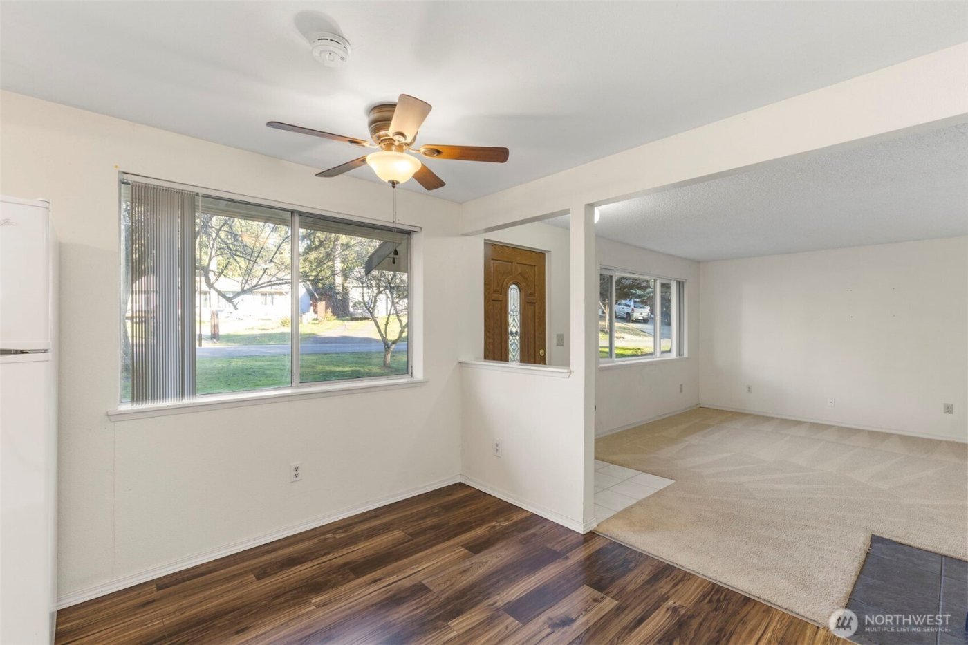 7606 Sandy Way NE, Poulsbo, WA 98370