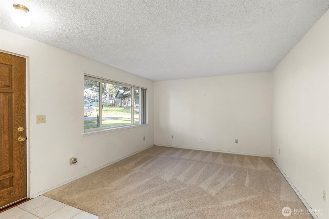 7606 Sandy Way NE, Poulsbo, WA 98370