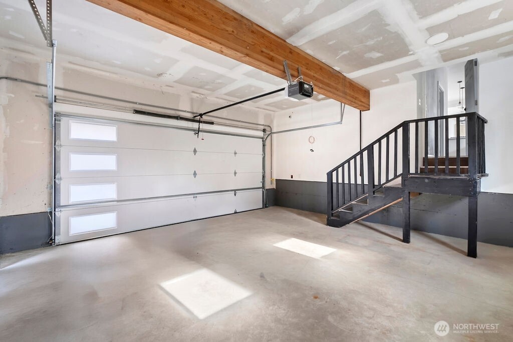 4837 S Holly Street , Seattle, WA 98118