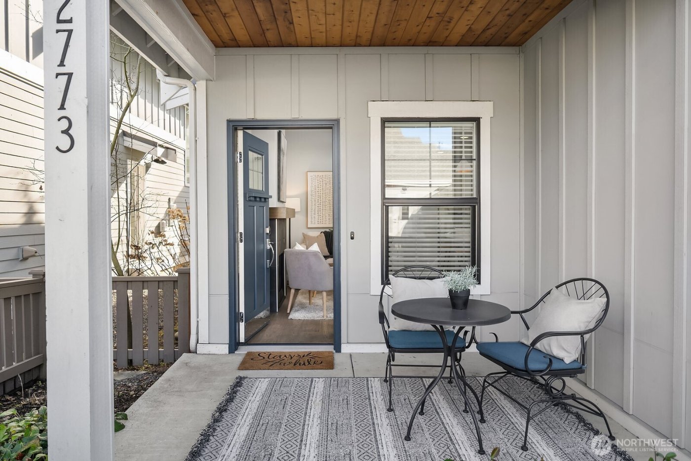 22773 SE 14th Court #10, Sammamish, WA 98075