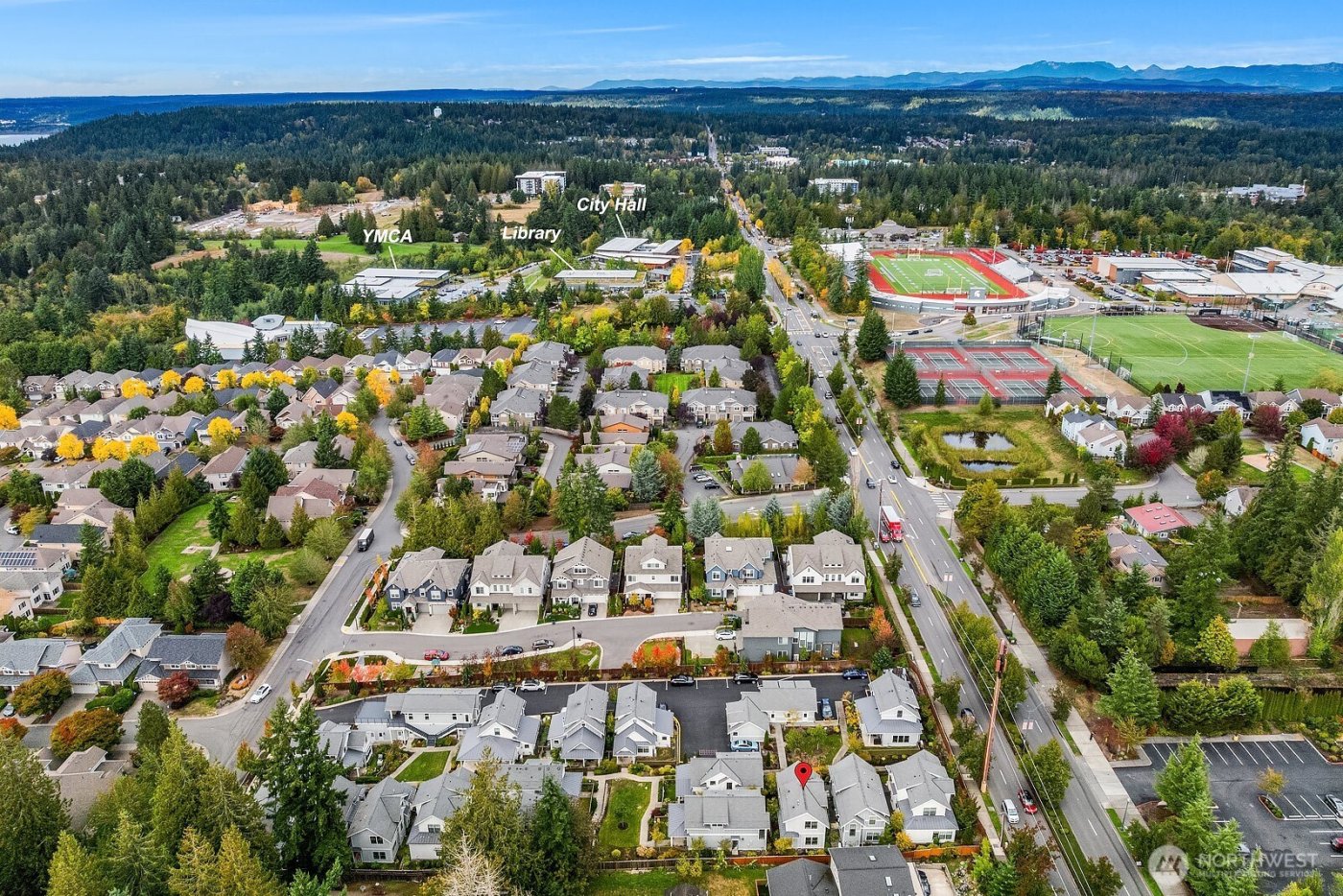 22773 SE 14th Court #10, Sammamish, WA 98075