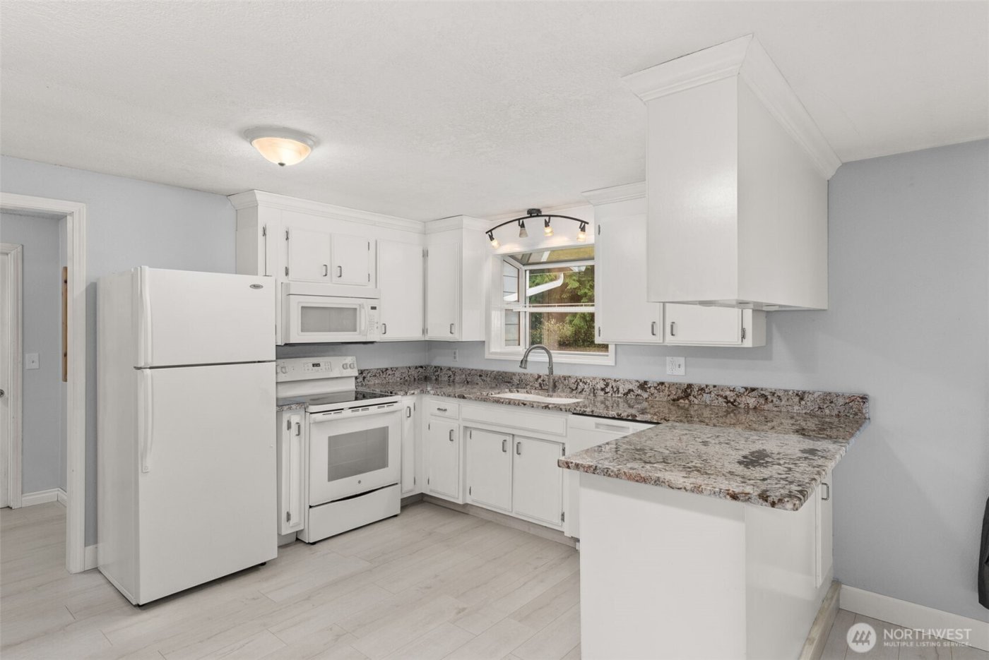 9918 168th Avenue SW, Rochester, WA 98579