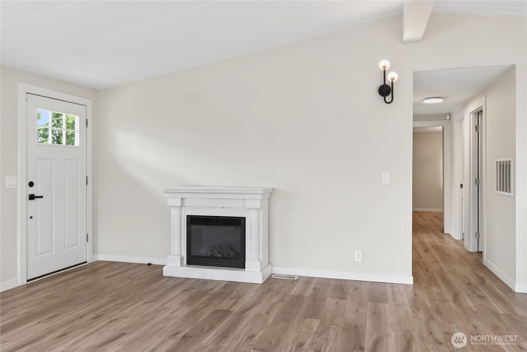 2424 S 130th Place , SeaTac, WA 98168