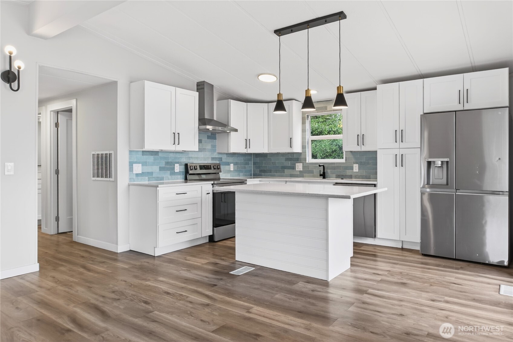 2424 S 130th Place , SeaTac, WA 98168