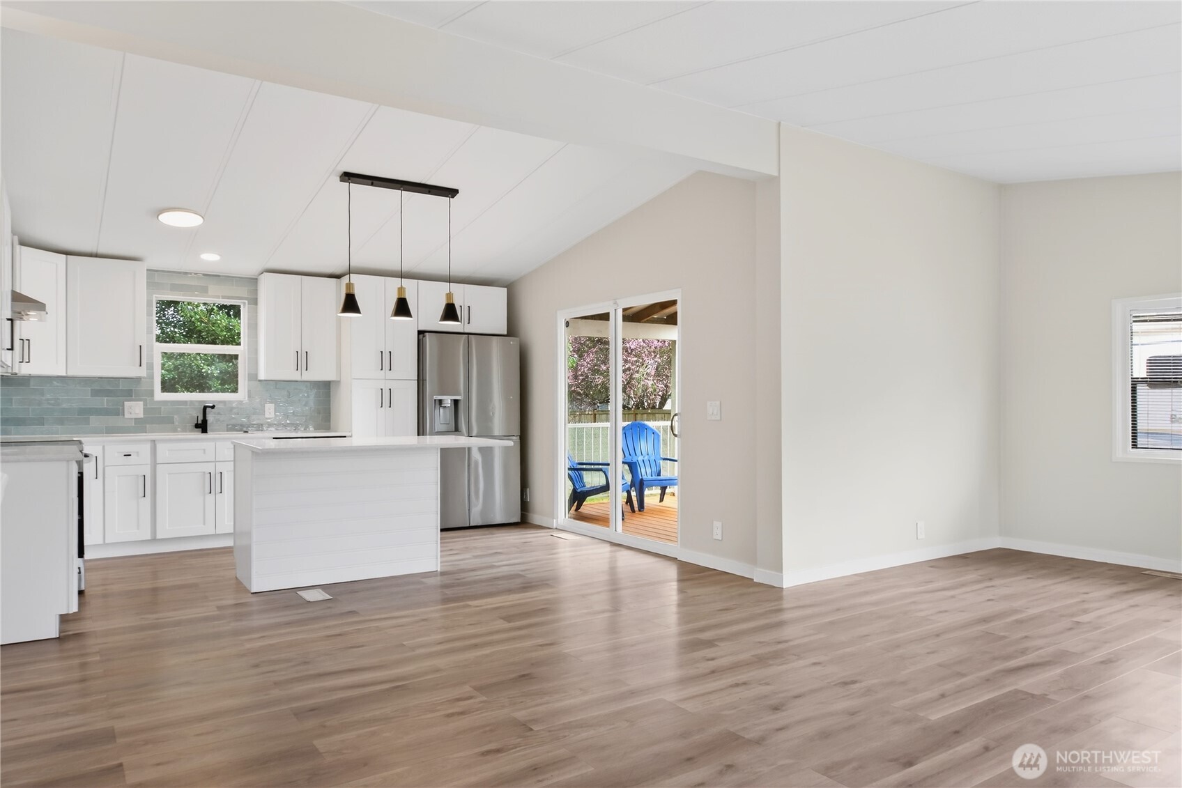 2424 S 130th Place , SeaTac, WA 98168