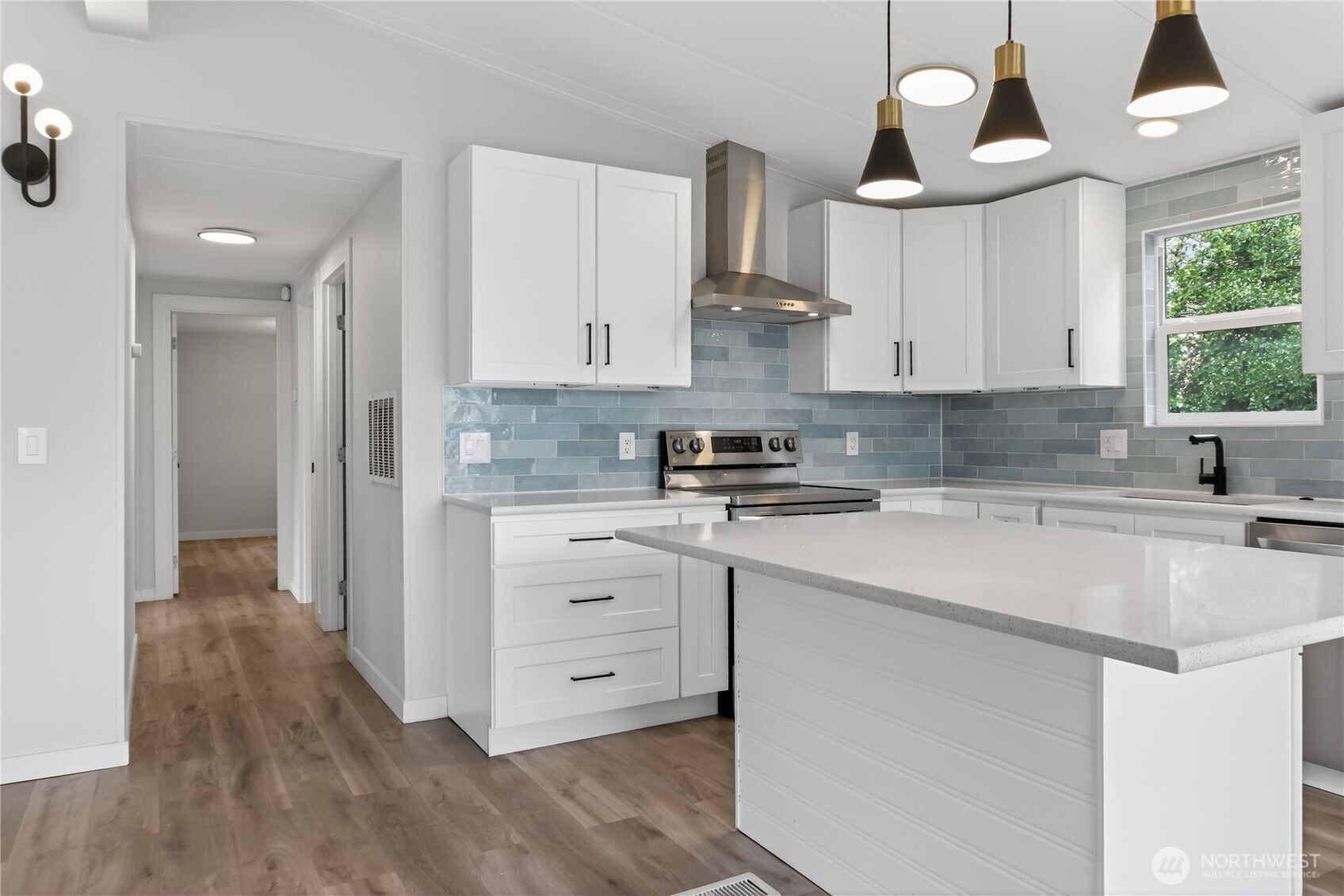 2424 S 130th Place , SeaTac, WA 98168