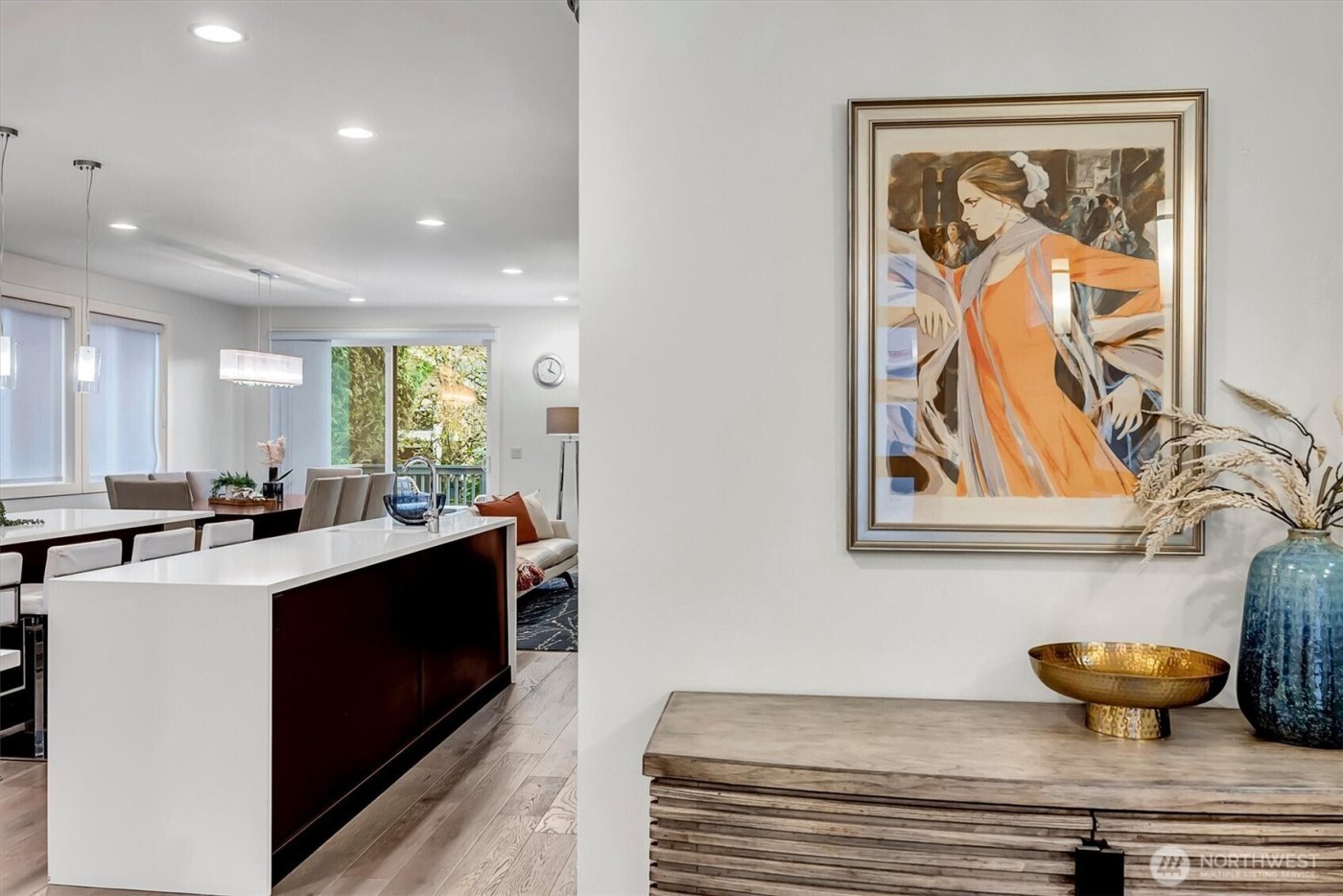 11421 NE 88th Street , Kirkland, WA 98033-5741