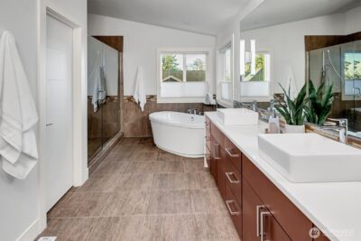 11421 NE 88th Street , Kirkland, WA 98033-5741 - Photo 21