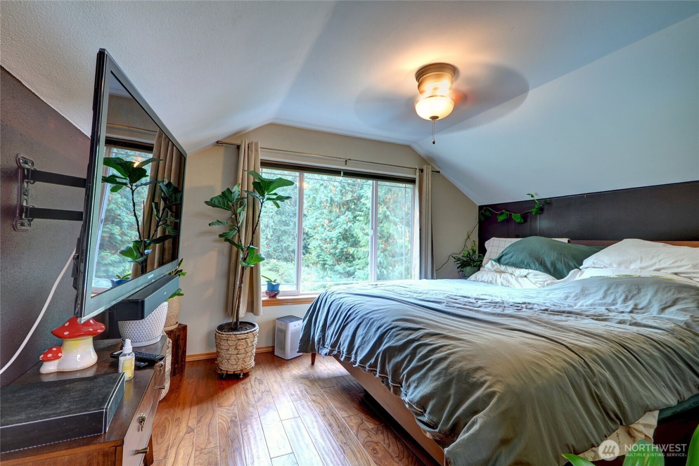 8121 103RD Place NE, Marysville, WA 98270