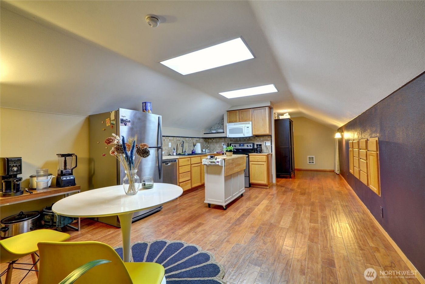 8121 103RD Place NE, Marysville, WA 98270